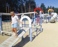 детская площадка - фотогалерея на RCC-TRAVEL.RU детская площадка - фотогалерея на RCC-TRAVEL.RU